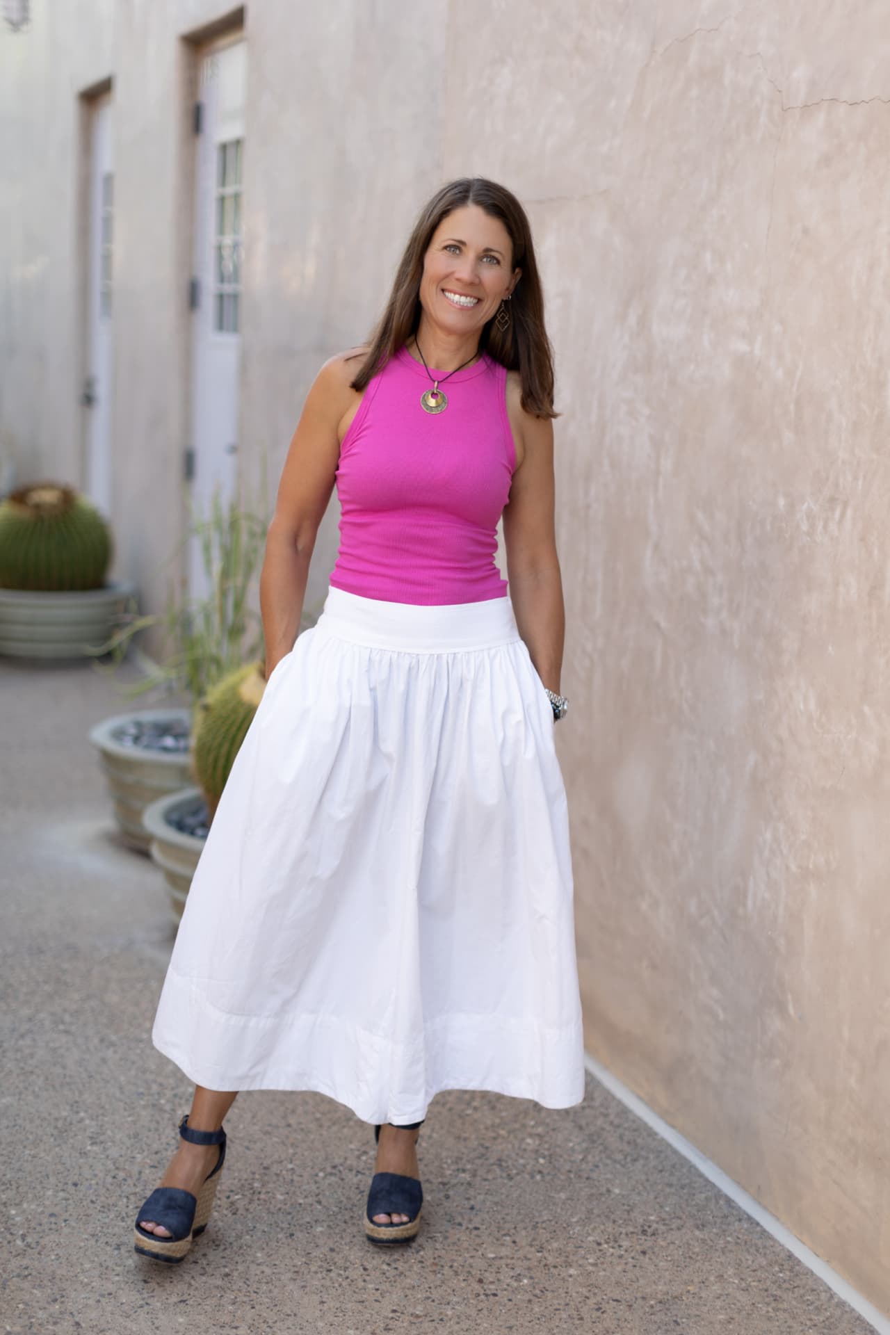 Sara Fabricant standing outdoors in Scottsdale, Arizona